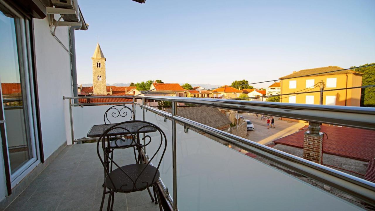 Apartment Caramela Нин Екстериор снимка