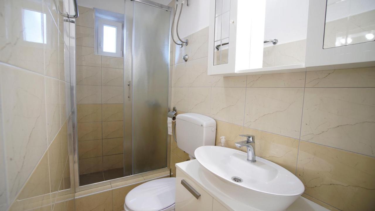 Apartment Caramela Нин Екстериор снимка